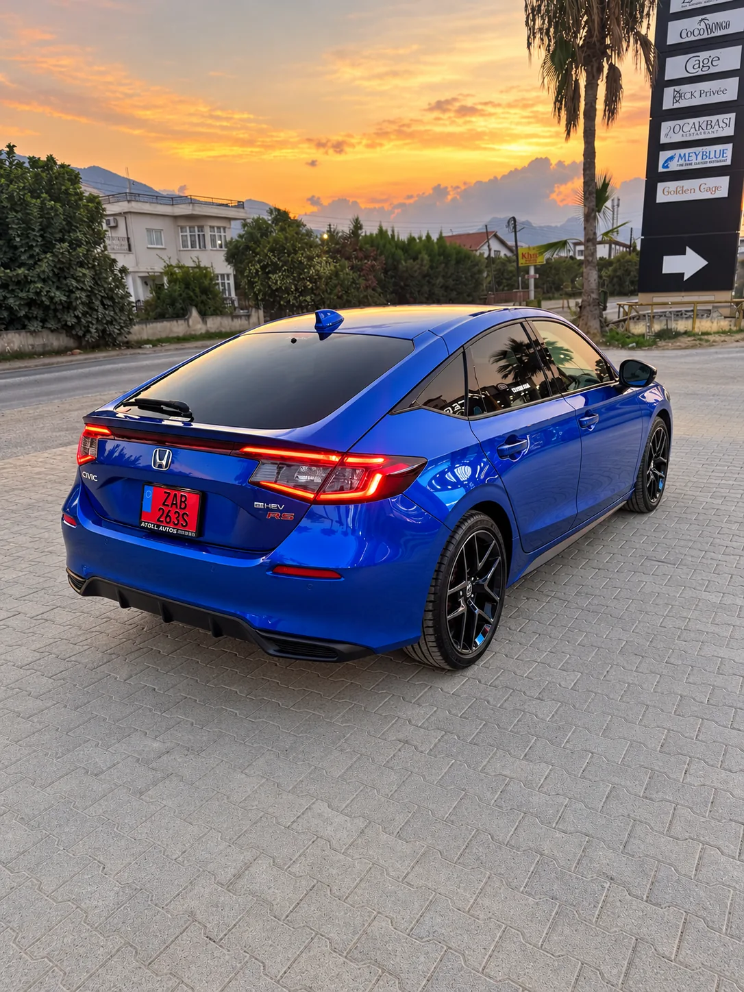 ERM Honda Civic, arka çapraz görünüm