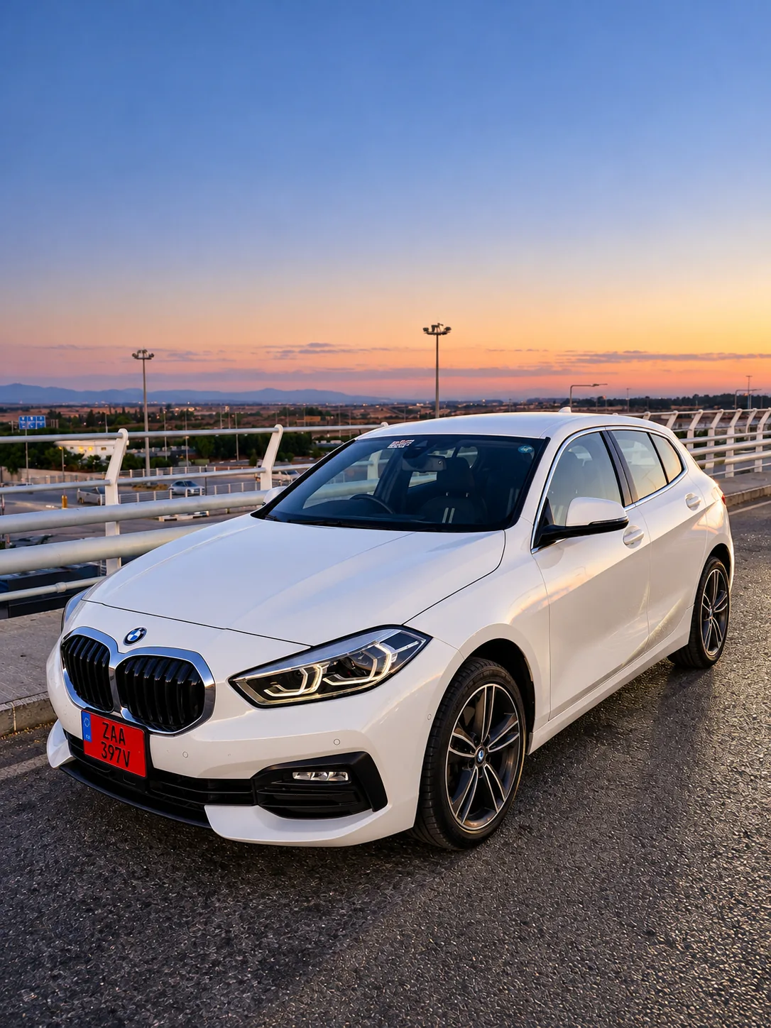 ERM BMW 116i, ön çapraz görünüm